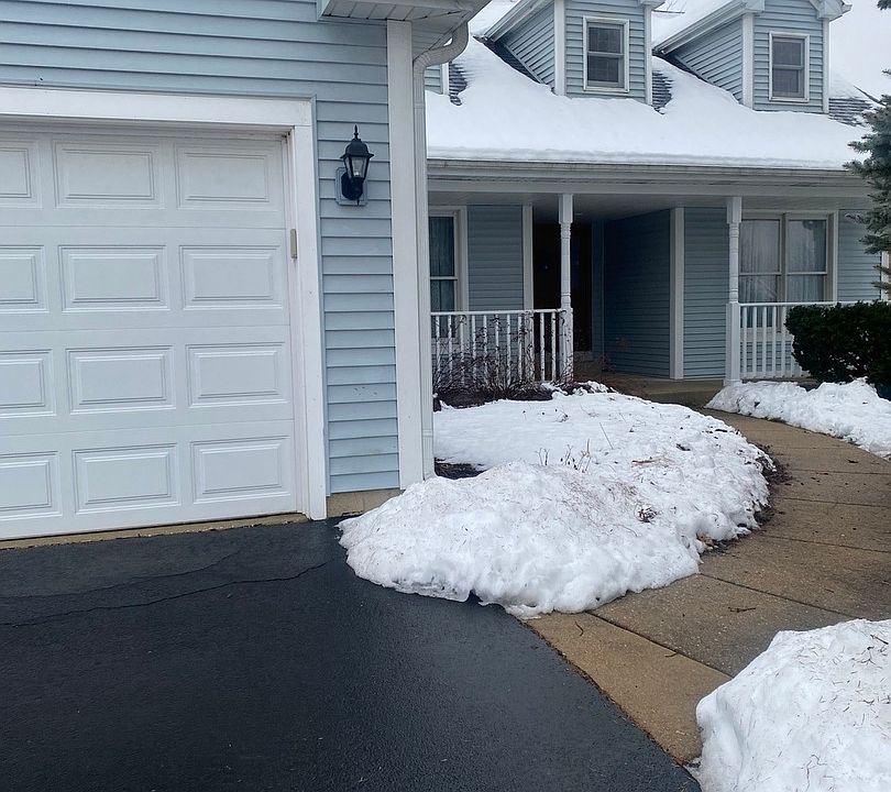 2nd image of 727 Lindsay Cir