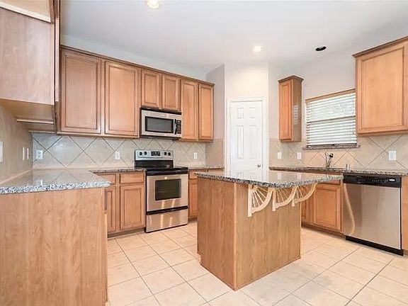 2nd image of 10328 Colfax Dr