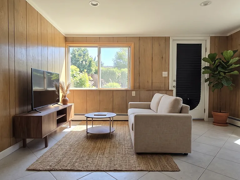 57 Bogart St — Photo 3