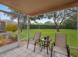 9880 Kamena Cir, Boynton Beach, FL 33436