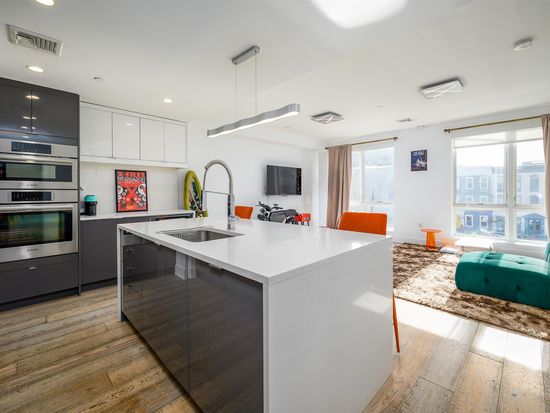 367 3rd St APT 303, Jersey City, NJ 07302