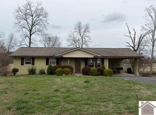 267 Meadow Green Cir, Murray, KY 42071