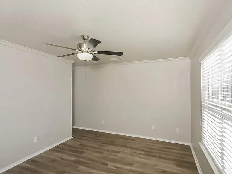9122 Blazer Pl — Photo 11