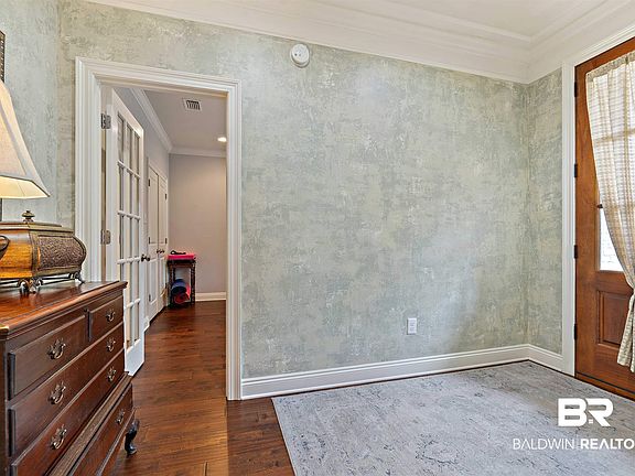 5th image of 1610 Fort Conde Ct