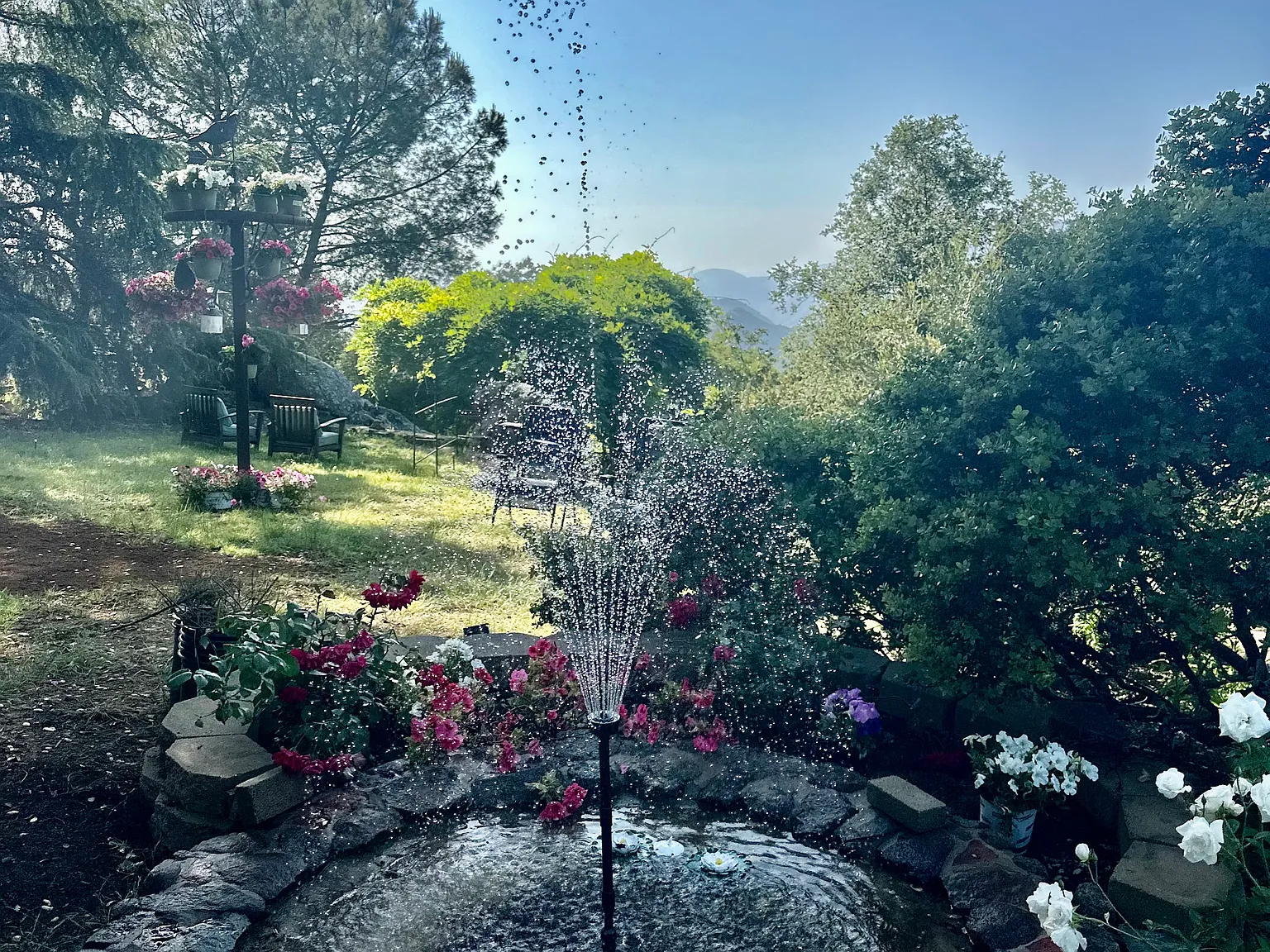 720 Sky Mountain Ln — Photo 2