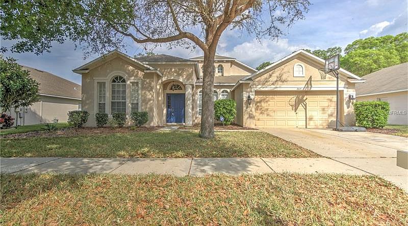 1st image of 2615 Villa Dr