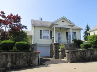 424 Sawyer St, New Bedford, MA 02746