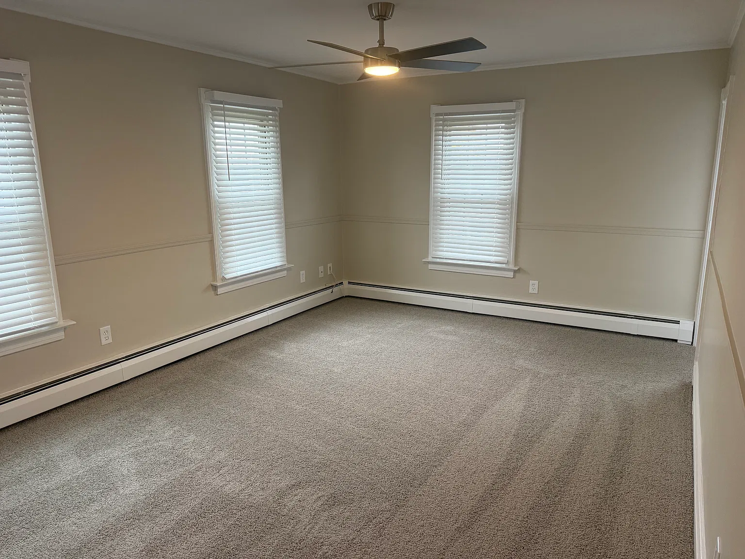 2 bed, $1,695 — Photo 2