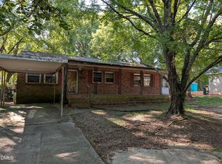 922 N White St, Wake Forest, NC 27587