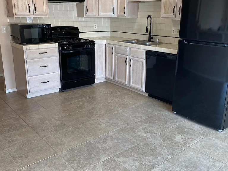 14713 Helen Park Ln — Photo 47