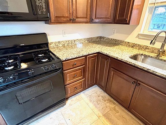 5th image of 7739 Folk Ave #1F