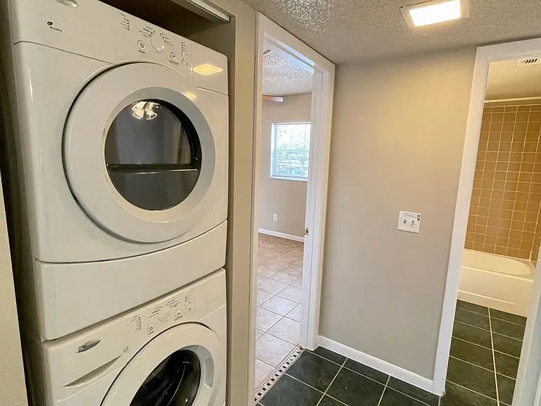 1664 Sunny Brook Ln NE #K101 — Photo 11
