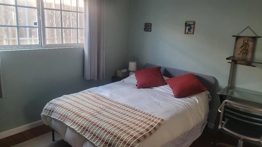 3 bed, 1070 sqft, $3,695 — Photo 1