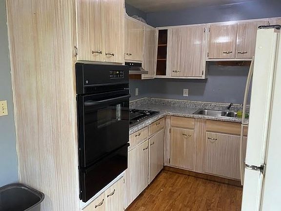 5th image of 1811 Kerrwood Dr