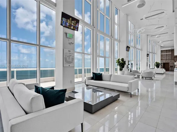 1643 Brickell Ave APT 1406, Miami, FL 33129