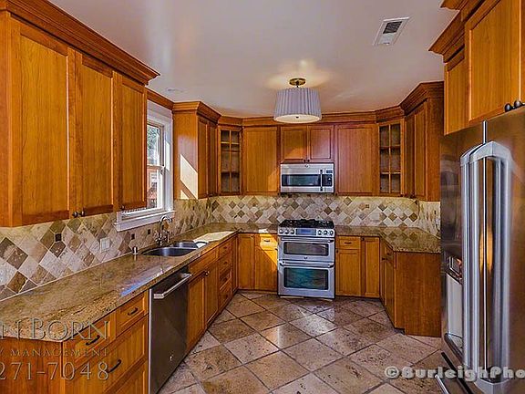 5th image of 3035 Alameda De Las Pulgas
