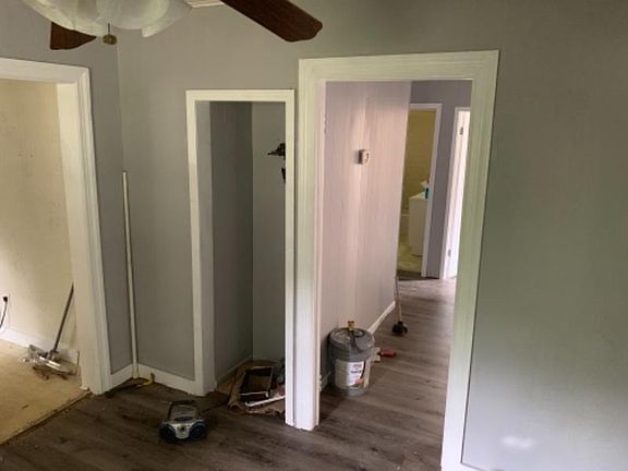 5th image of 3804 W Blount St