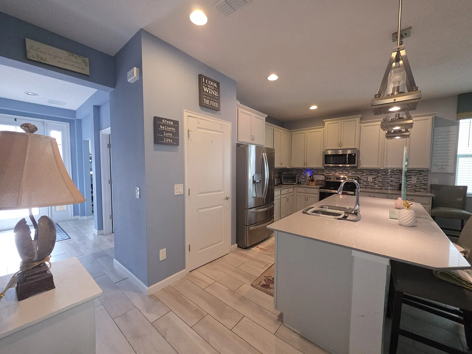 Compass Landing — Photo 2