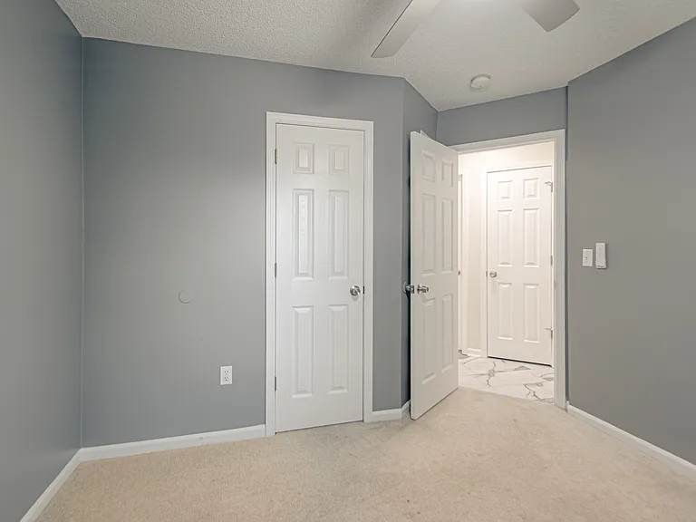 13907 W 150th Ct — Photo 17