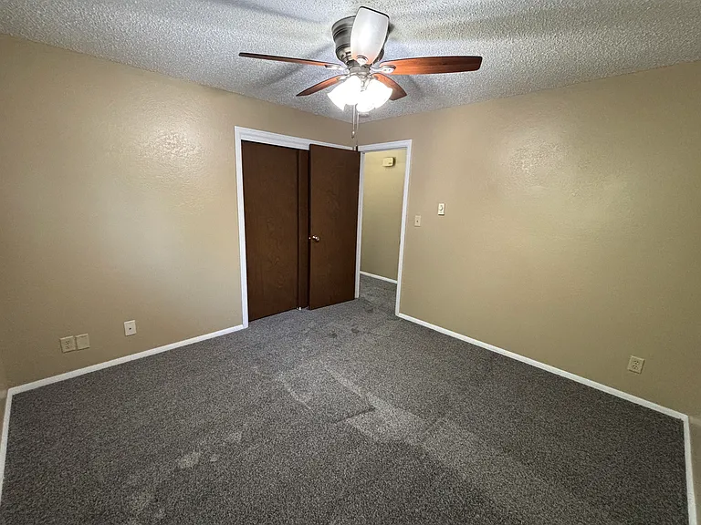 2950 Wildwood Dr #4 — Photo 11