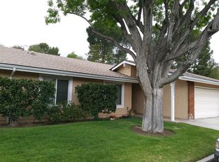 26495 Fairway Cir, Santa Clarita, CA 91321