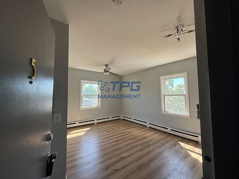 42 Lester St #5 — Photo 5