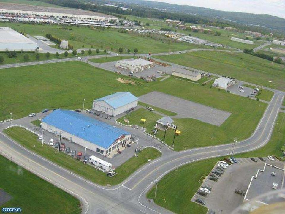 2nd image of 309 Hafer Dr