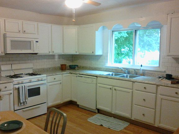 4th image of 6705 E Lewis Dr