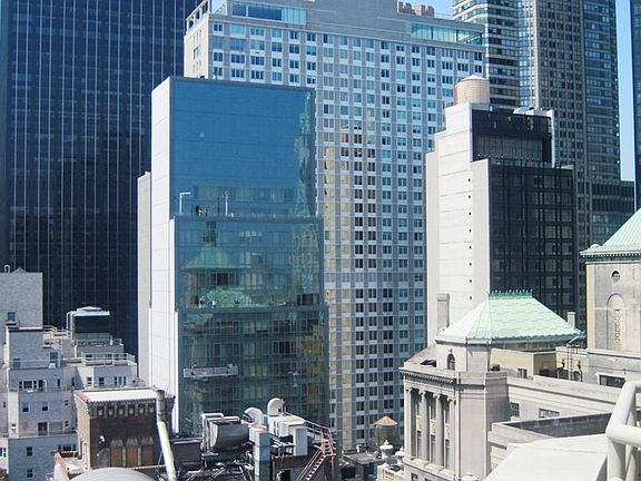 5th image of 106 Central Park S APT 24E