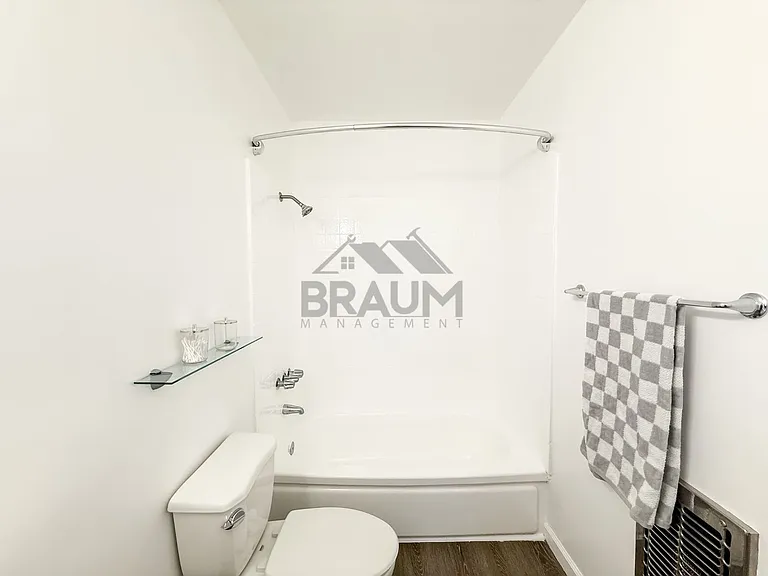5611 FULCHER PROPERTY, LLC — Photo 16