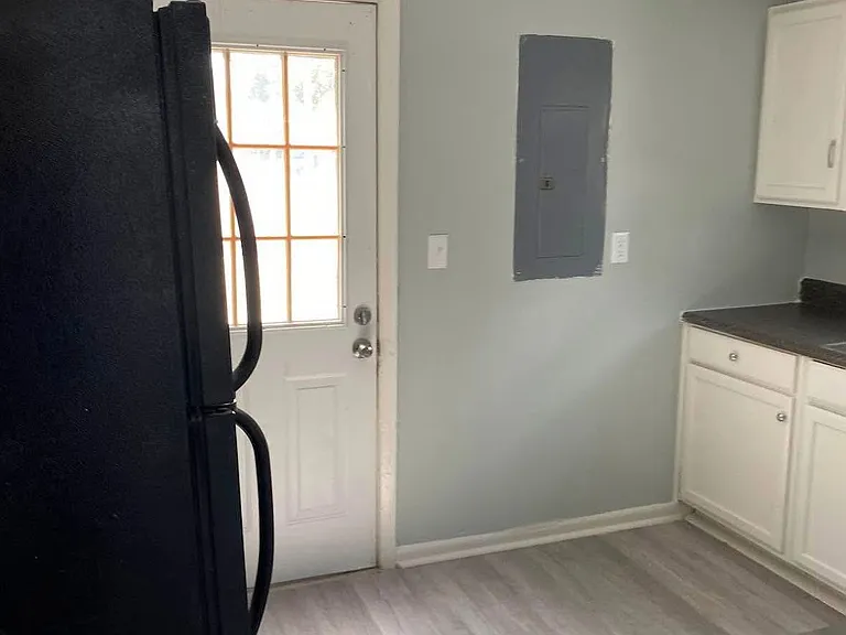 11831 Beechwood St #1 — Photo 3