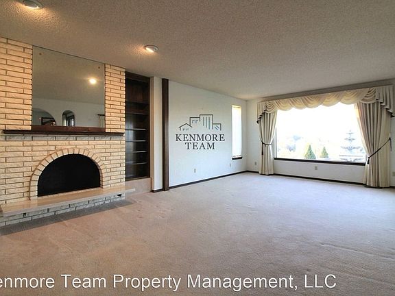 5th image of 905 E Eastlake Dr