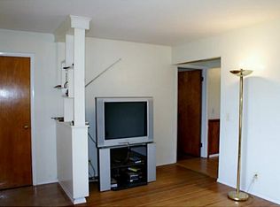 2190 Maiden Ln, Rochester, NY 14626