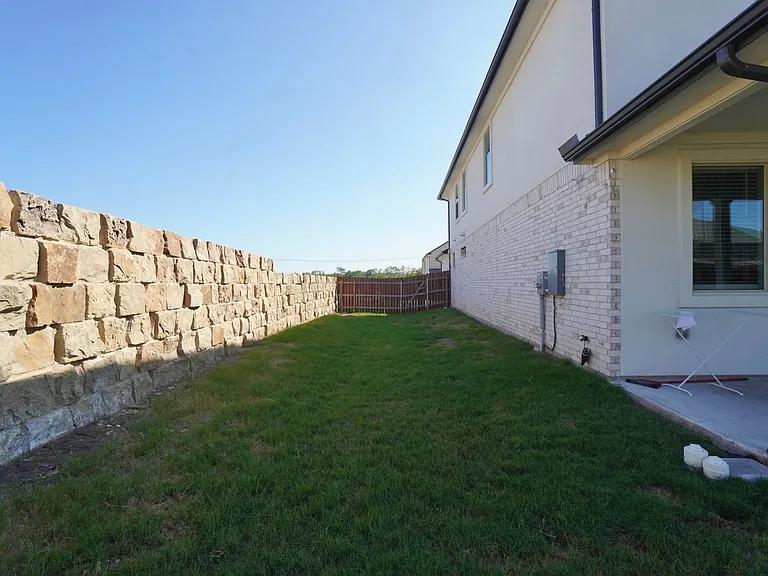 16716 Casa Anna Dr — Photo 35