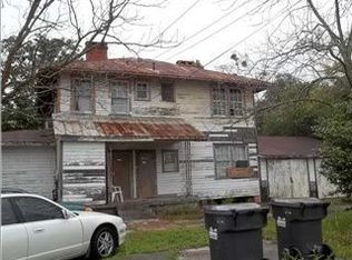 320 7th St, Chickasaw, AL 36611