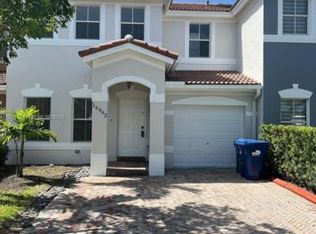 16462 SW 48th Ter, Miami, FL 33185