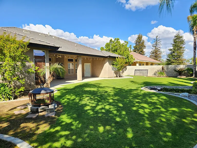 11507 Summit Point Ct — Photo 5
