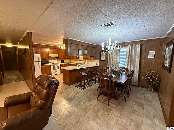 2nd image of 4037 River Rd