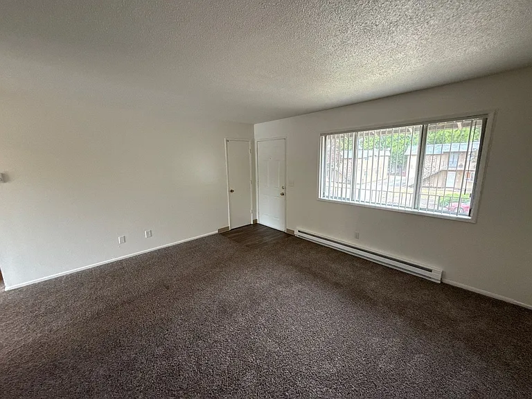 3930 Iberis St NE — Photo 4