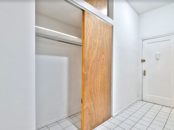 4th image of 225 E 10th St APT 2A