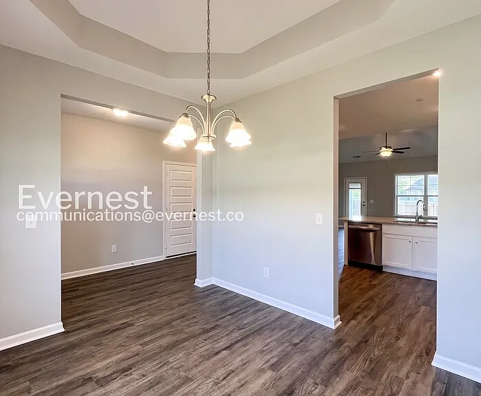 1107 Prospect Ct — Photo 8