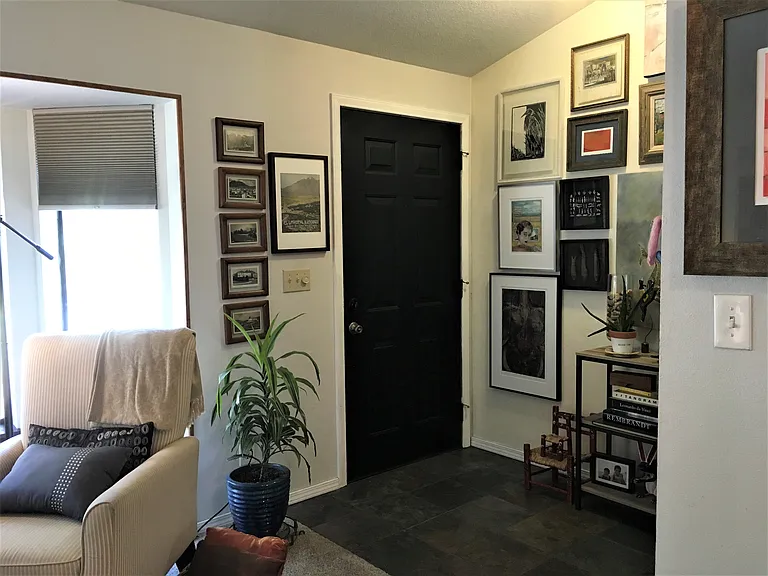 1614 NE Cackler Ln — Photo 3