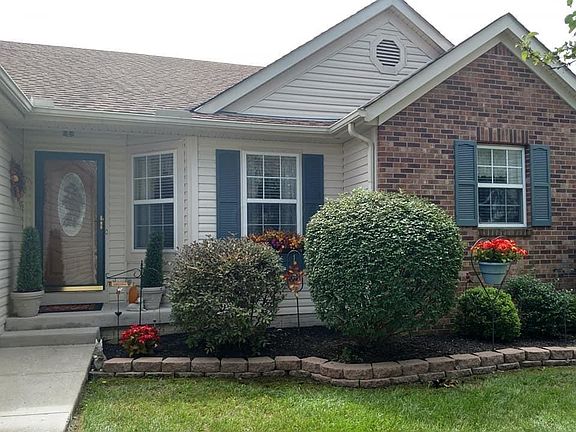 2nd image of 392 Grandlin Park Dr