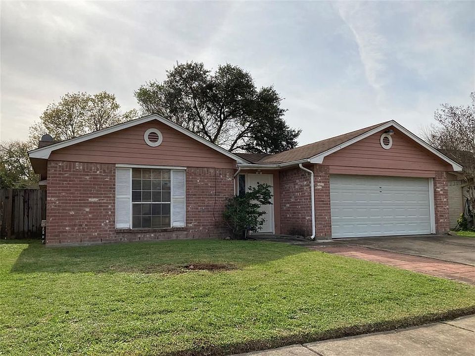 1st image of 16719 La Gloria Dr