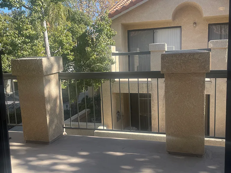 Arroyo Vista Apartments — Photo 8