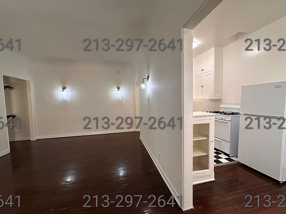 1st image of 7063 Lanewood Ave #104