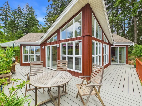 56 Pirates Ln, Nanaimo, BC V9R 6R1