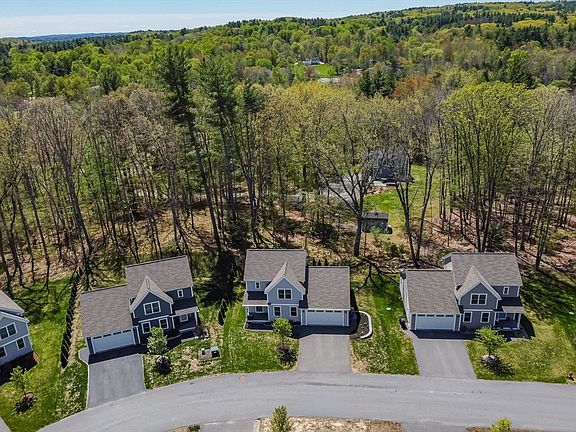 4th image of 21 Birch Dr