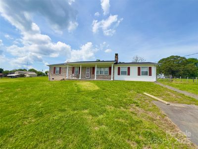 2025 Baton School Rd, Lenoir, NC, 28645