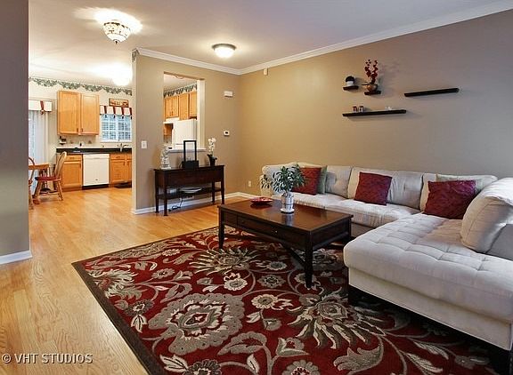 4th image of 65 Monarch Dr #404